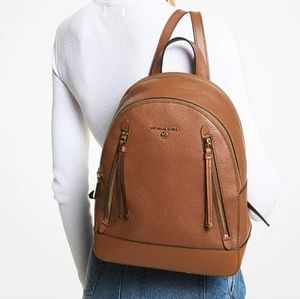 Brooklyn Leather Medium Backpack
